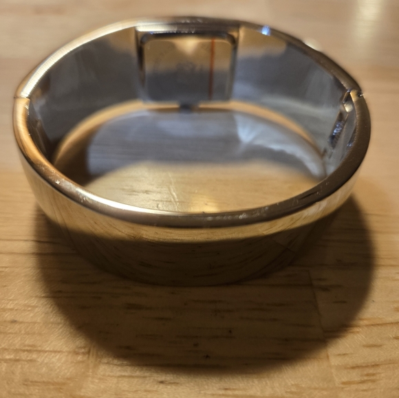 Beautiful women's bangle watch with abalone, onyx and mother of pearl - Picture 6 of 8